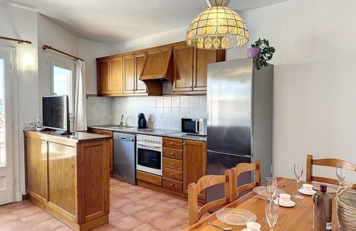 Fornells Apartment | Two bedrooms, terrace and a/c in Fornells