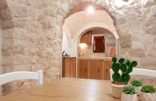 Locorotondo House | Two bedrooms Trullo and air conditioning close to Locorotondo