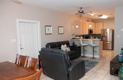 Frangista Beach House | TWO blocks from the beach! Beds for 8, 10 maximum allowed.