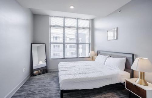 Central Business District Apartment | TWO CozySuites at the Banks with Pool 17