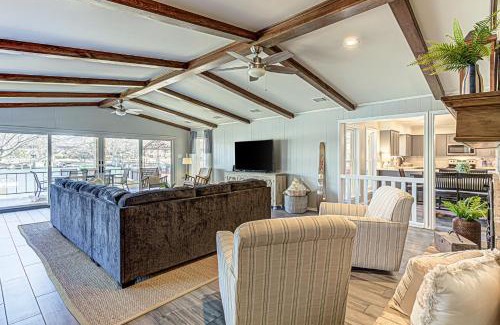 Kingsland House | Two Docks on Riverside