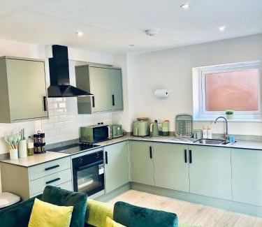 Dover Apartment | Two Dover Ferry Apartments - sleep 8 with private terrace and castle views