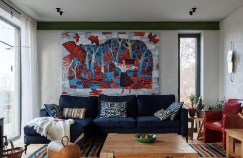 Transnistria Villa | Two Doves House