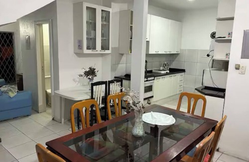 Itacolomi House | Two-floor house, 3 bedrooms, near the beach.