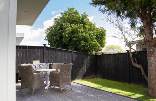 Martinborough Villa | TWO FOUR COLOGNE