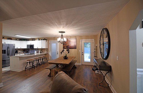 Gatlinburg - Pigeon Forge Cabin | Two Homes in One! Bear Hollow is the Perfect Luxury Escape for Large Gatherings!