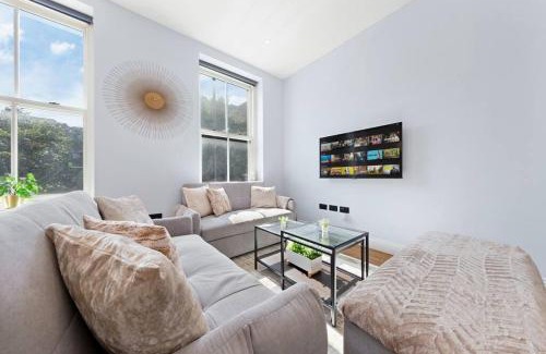 Pimlico Apartment | Two Modern Central London Apartments with AC Near Big Ben & Buckingham Palace