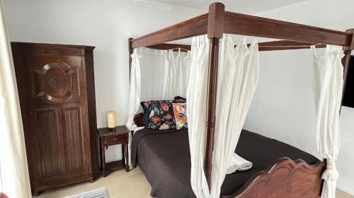 Almere Poort House | Two nice rooms in residential area with private bathroom