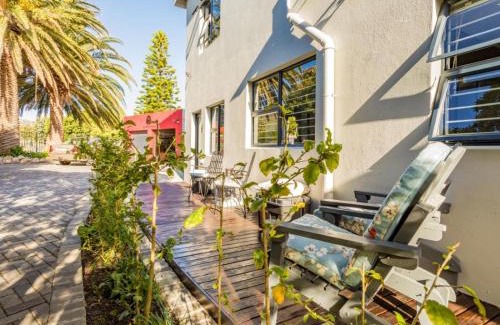 Hermanus House | Two Palm House - Vermont Hermanus
