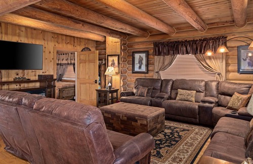 Wenatchee Cabin | Two Rivers Lodge