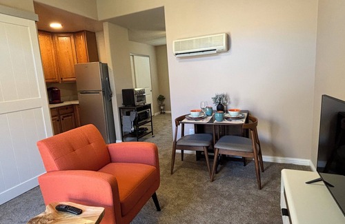 Northeast Heights Apartment | Two Room 400 sf Guest House