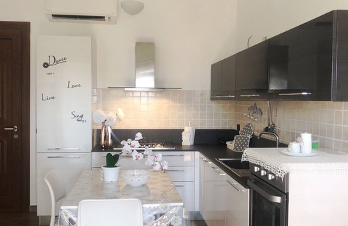 Budoni Apartment | Two-room apartment 300 meters from the sea