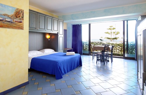 Province of Messina House | Two-room apartment a stone's throw from the sea