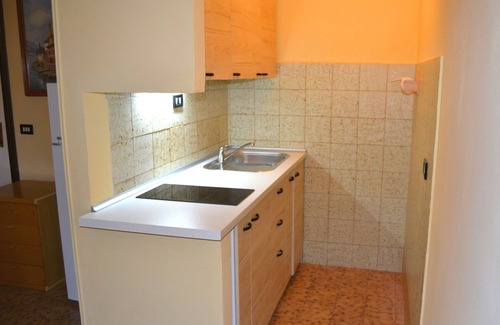 San Benedetto di Lugana Apartment | TWO-ROOM APARTMENT SURROUNDED BY GREEN IN A QUIET RESIDENCE WITH POOL