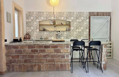 Frascinelle Apartment | TWO-ROOM APARTMENT WITH SEA VIEW PATIO