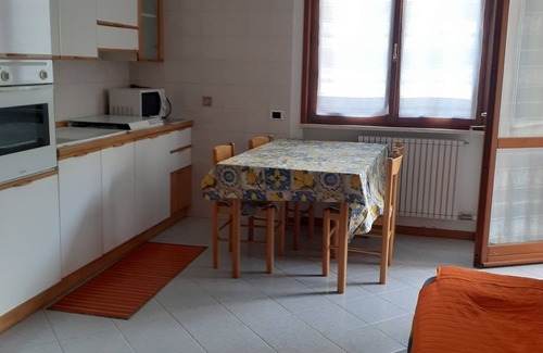 Ceriale Apartment | TWO-ROOM APARTMENT WITH TERRACE