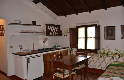 Castelfranco di Sopra Apartment | Two-room apartment in Tuscany country style