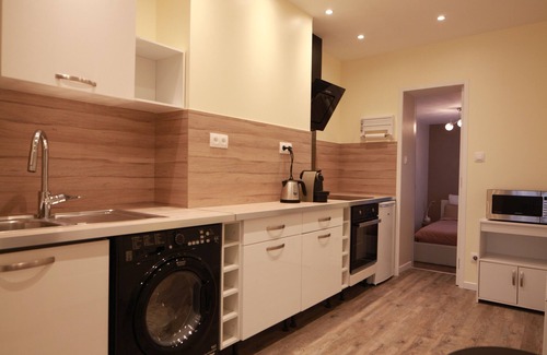 Calais Apartment | TWO-ROOMED FLAT WITH SELF CHECK IN & WIFI