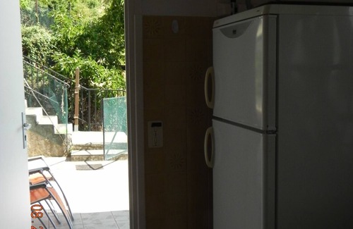 Roquebrune-Cap-Martin Apartment | Two spacious rooms in ground garden villa