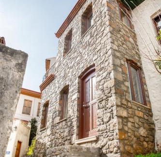 Marmaris City Center Villa | Two Stone Homes Metis