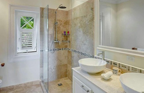 Sion Hill Villa | Two-Storey Four Bedroom Villa