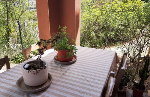 Nyons House | Two-storey house with terrace and shared pool