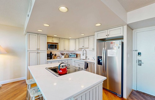 North Ocean City Condo | Two-story beachfront penthouse with ocean & bay views, pools & game room