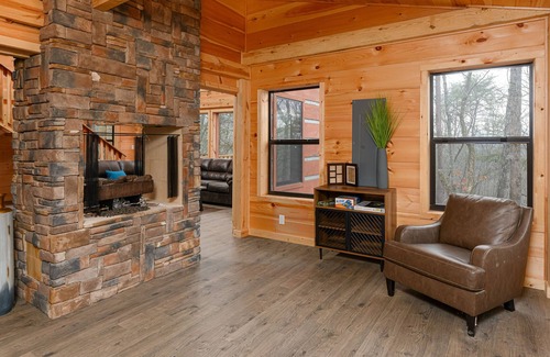 Trenton Cabin | Two-story, dog-friendly cabin with a spacious deck, movie room, & lovely views