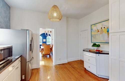 West Palm Beach House | Two-story villa & casita with an optionally-heated pool, washer/dryer, & AC