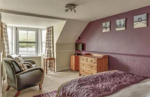 Arrochar House | TwoStones