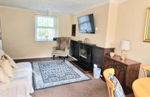 Rhiwbryfdir House | Twrog, 3 bedroom house