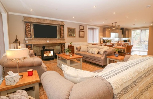 Gallt Y Foel House | Ty Bains