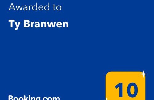 Cowbridge Villa | Ty Branwen