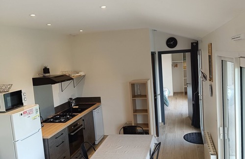 Inguiniel Apartment | Ty bugale in the heart of nature, 30 minutes from Lorient and its coast, ideal for recharging your batteries.