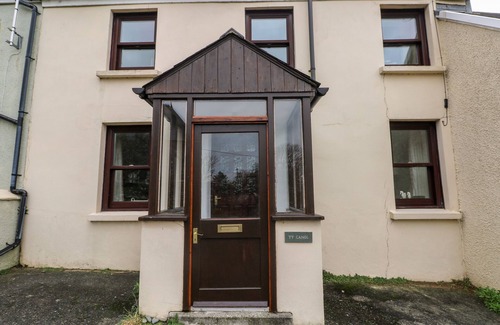 Haverfordwest Cottage | Ty Canol