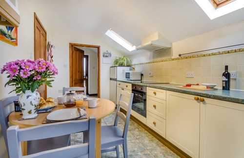 Llanon House | Ty Clyd - Two Bedroom House, Sleeps 4