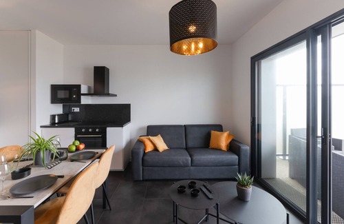 Porspoder Apartment | TY FOUR - Lovely luxury T2 flat with sea view