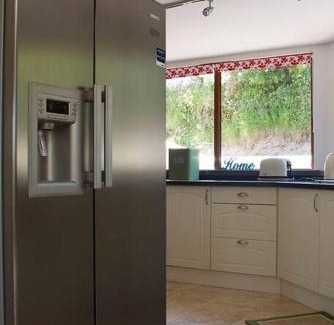 Fishguard House | Ty-Hapus cottage
