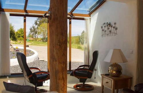 Fishguard House | Ty-Hapus cottage