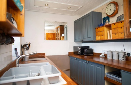 Goodwick Cottage | Ty Pegi, St Nicholas