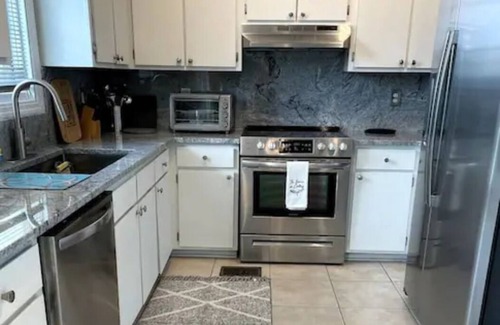 Tybee Island House | Tybee ocean views, short walk to beach Pet friendly