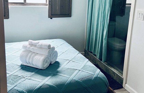 Tybee Island Condo | Tybee’s hidden gem just steps from the beach