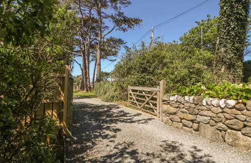 Talybont Cottage | Tyddyn Goronwy