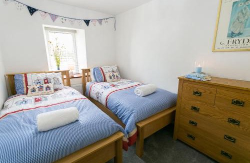 Llanddona House | Tyddyn Waen