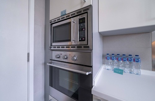 Xujiahui Bed & Breakfast | Tyms Family 3BR 2BA Apt Xujiahui Metro