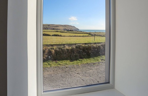 Llanengan Cottage | TYN DON, pet friendly, character holiday cottage in Abersoch