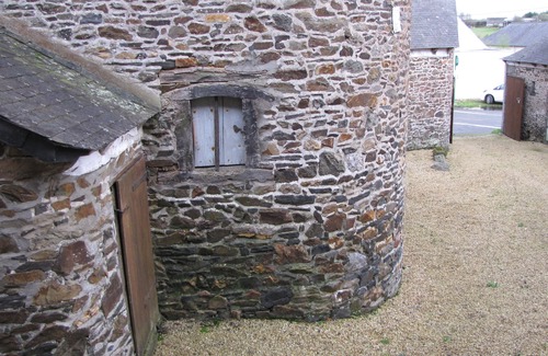 Pordic House | Typical Breton house, modern comfort, 11 people, 5 minutes from the beaches