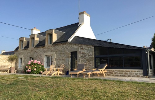 Penmarch House | Typical Brittany Fisher man House.Completely Renovated 800m from the Beach