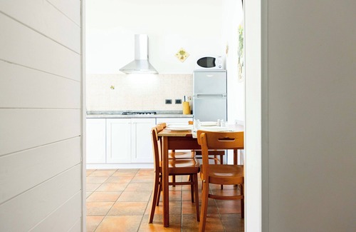 Alcamo Marina House | Typical house 200 meters from the sea wi fi car rental