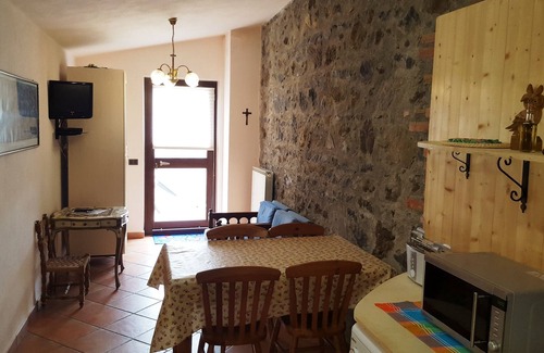 Bolsena Other | Typical Italian Country Apartment in Agriturism. Swimming Pool. Free WiFi